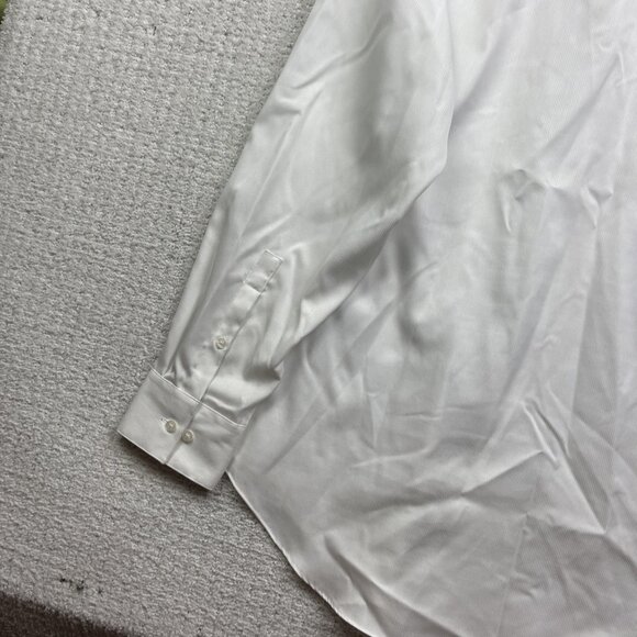 Calvin Klein Non Iron White Men Sz 17 Button up Dress Shirt Casual Preppy - Picture 12 of 15